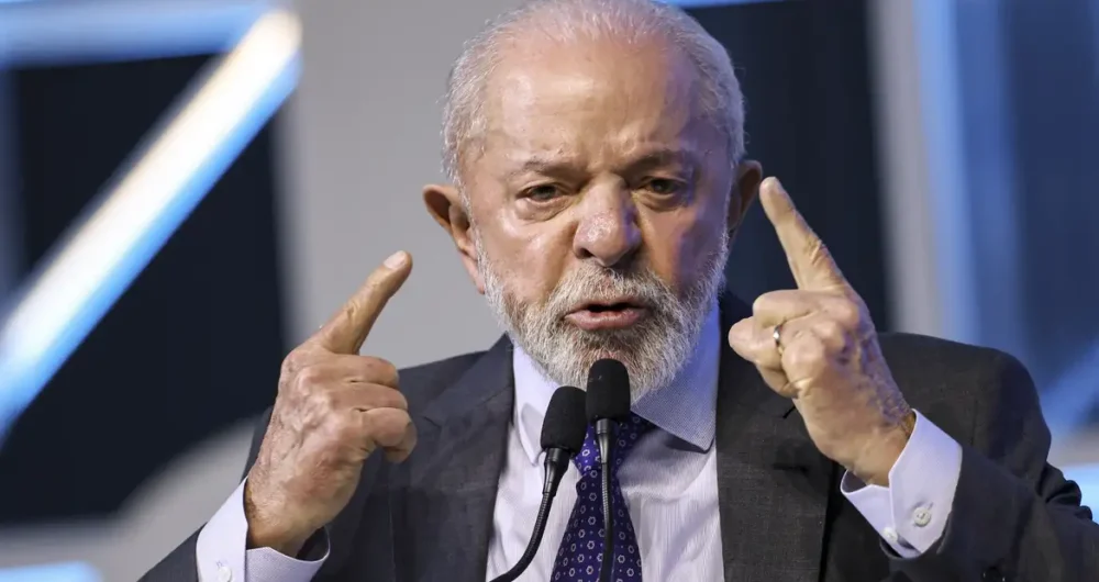 Lula volta a despachar no Palácio do Planalto na segunda-feira (6)