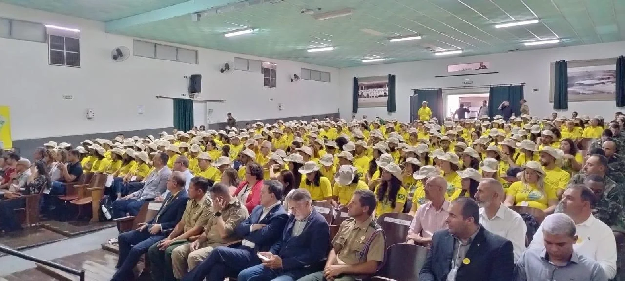 ESTUDANTES DA UESC PARTICIPAM DO PROJETO RONDON EM MINAS GERAIS